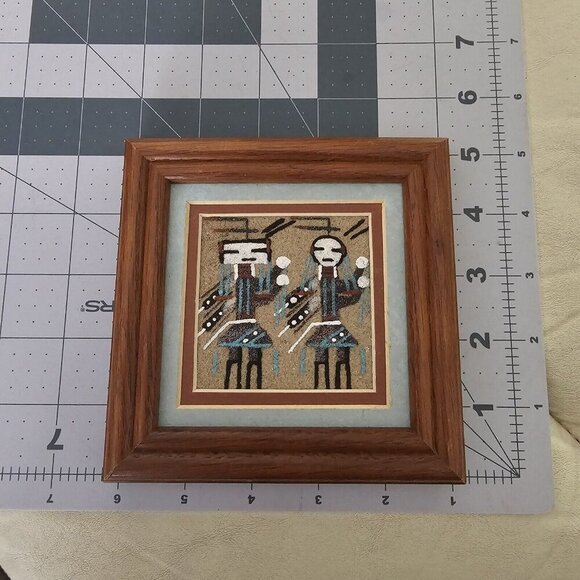 VTG AUTHENTIC SOUTHWEST NAVAJO SAND ART PAINTING Signed Wood Framed - Picture 4 of 6